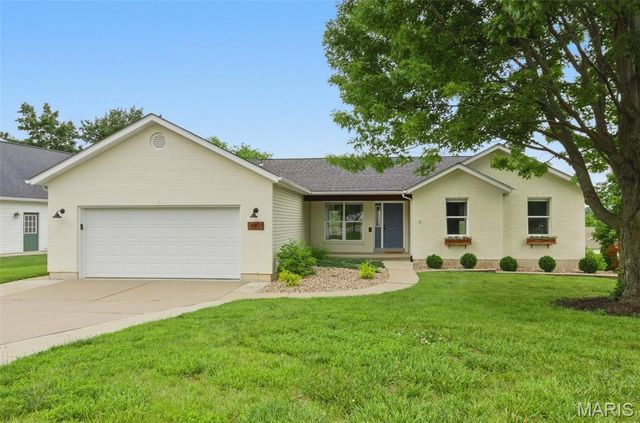 201 Hara Lane, Washington, MO 63090