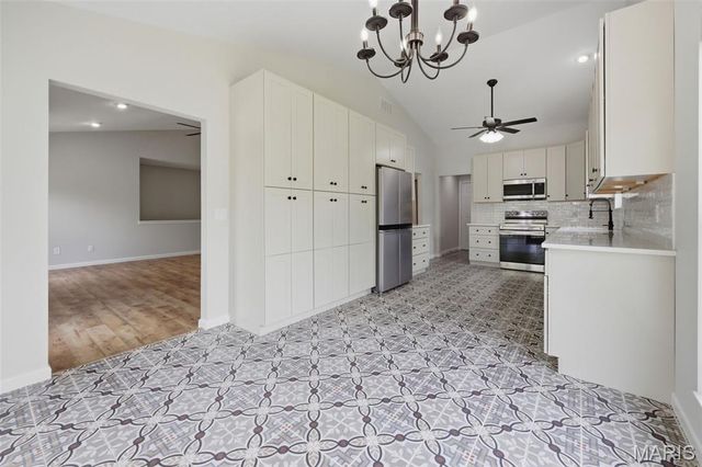 201 Hara Lane, Washington, MO 63090