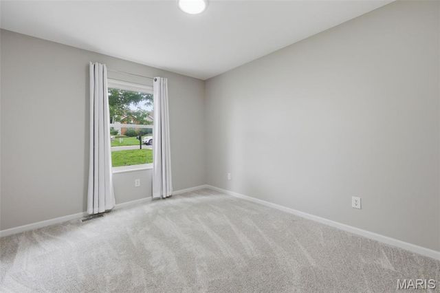 201 Hara Lane, Washington, MO 63090
