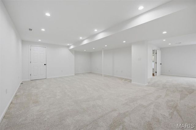 201 Hara Lane, Washington, MO 63090