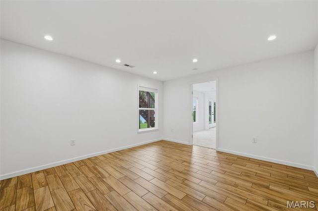 201 Hara Lane, Washington, MO 63090