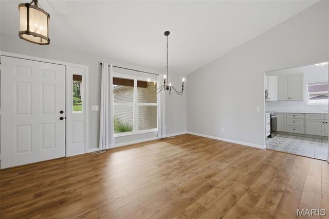 201 Hara Lane, Washington, MO 63090