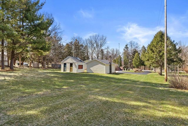 N9056 E Miramar DRIVE, East Troy, WI 53120