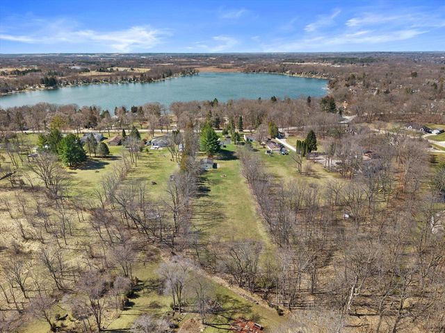 N9056 E Miramar DRIVE, East Troy, WI 53120