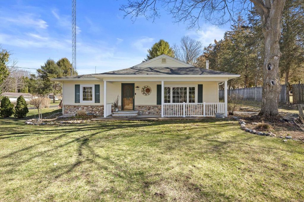 N9056 E Miramar DRIVE, East Troy, WI 53120