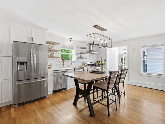 625 Turnpike St, North Andover, MA 01845