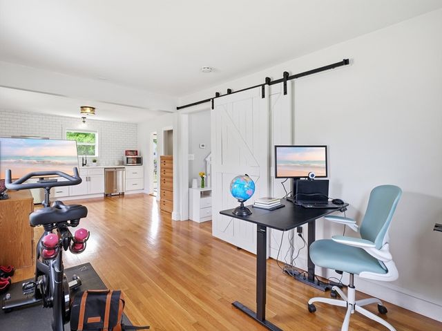 625 Turnpike St, North Andover, MA 01845