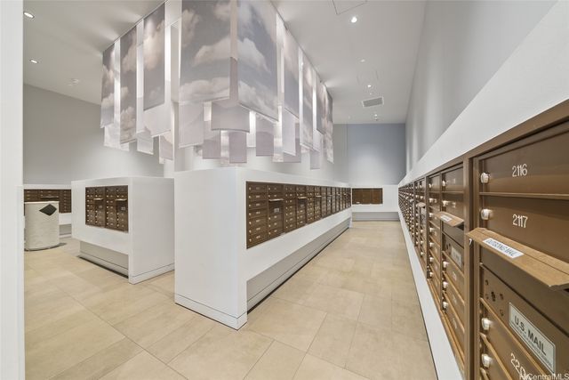 987 Queen Street 621, Honolulu, HI 96813