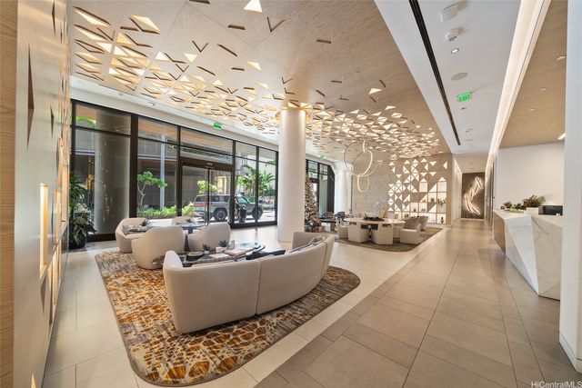 987 Queen Street 621, Honolulu, HI 96813