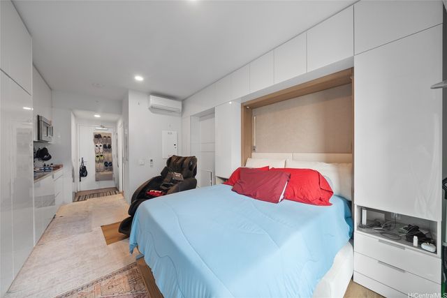 987 Queen Street 621, Honolulu, HI 96813