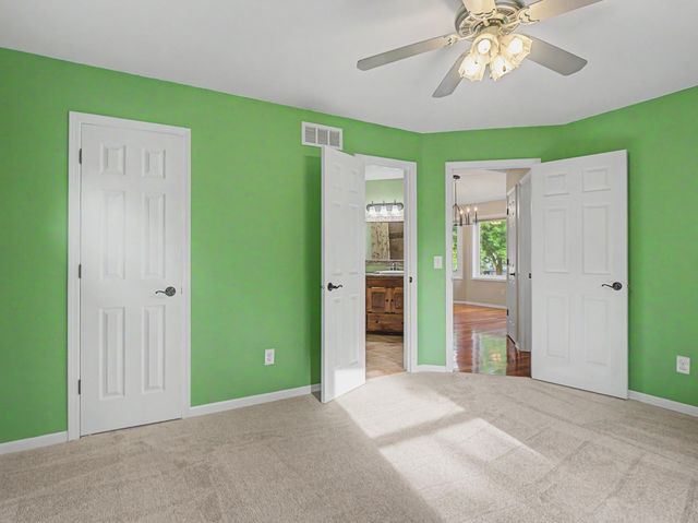 2638 Westview Lane NW, Rochester, MN 55901