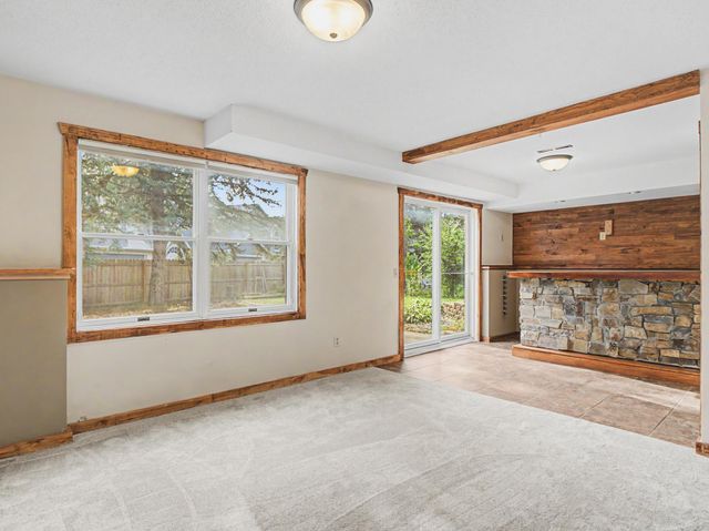 2638 Westview Lane NW, Rochester, MN 55901