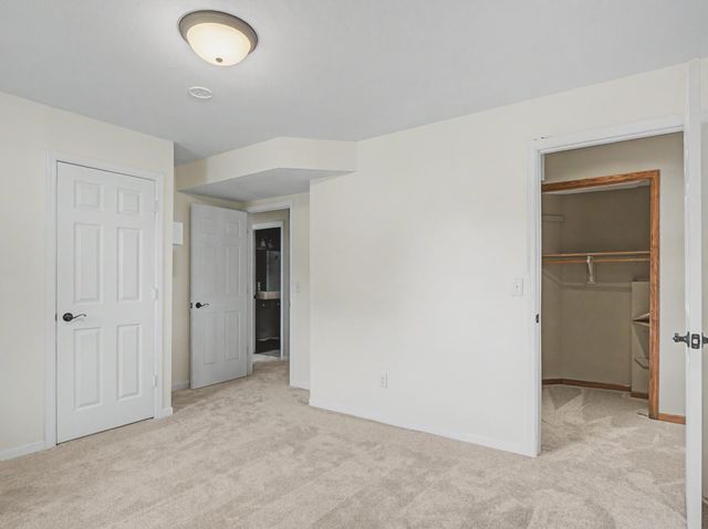 2638 Westview Lane NW, Rochester, MN 55901