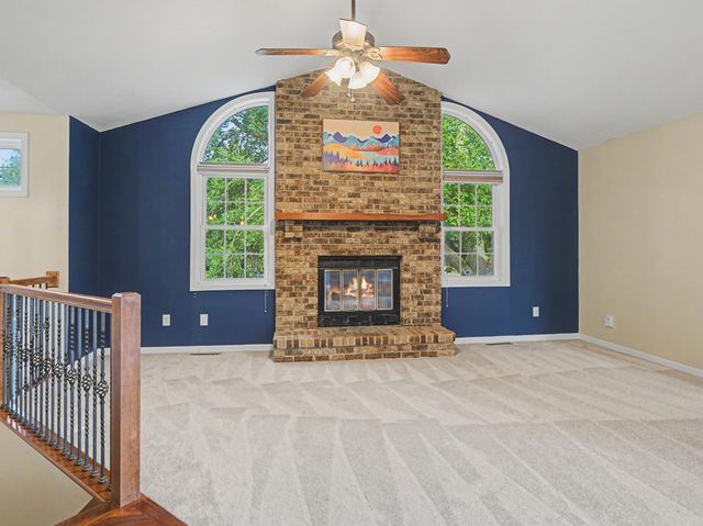 2638 Westview Lane NW, Rochester, MN 55901