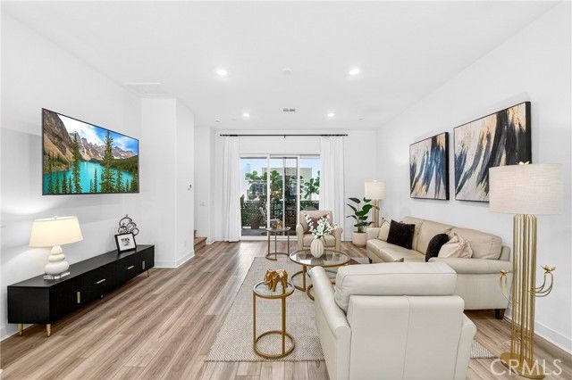 132 Abacus, Irvine, CA 92618