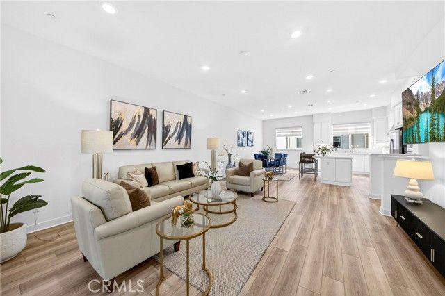 132 Abacus, Irvine, CA 92618