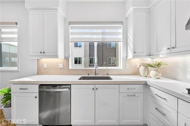 132 Abacus, Irvine, CA 92618