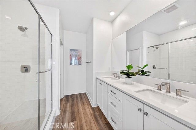 132 Abacus, Irvine, CA 92618