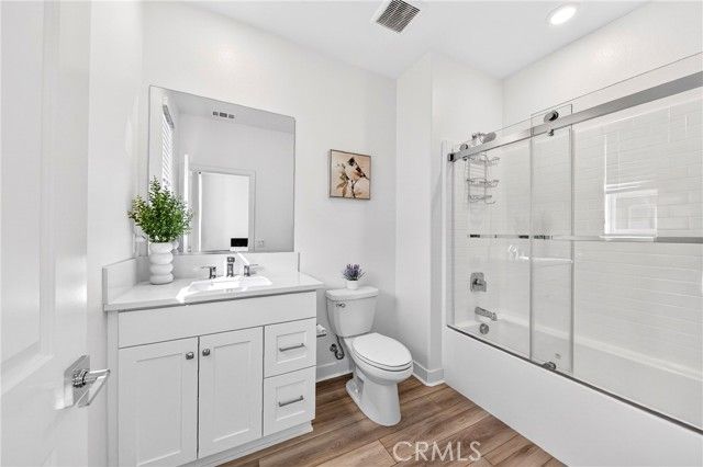 132 Abacus, Irvine, CA 92618