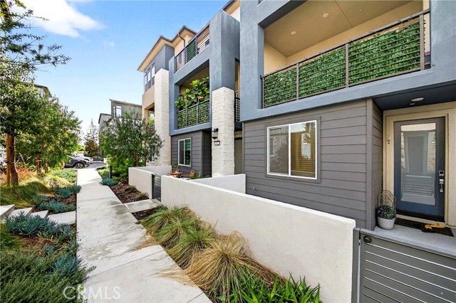 132 Abacus, Irvine, CA 92618