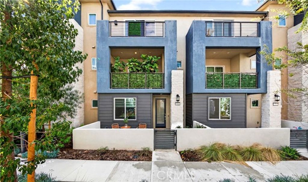 132 Abacus, Irvine, CA 92618