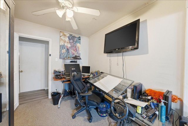 5817 N Teutonia AVENUE, Milwaukee, WI 53209