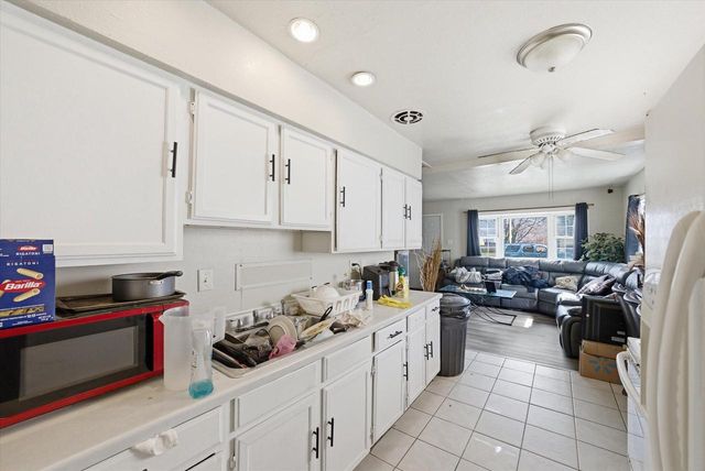 5817 N Teutonia AVENUE, Milwaukee, WI 53209