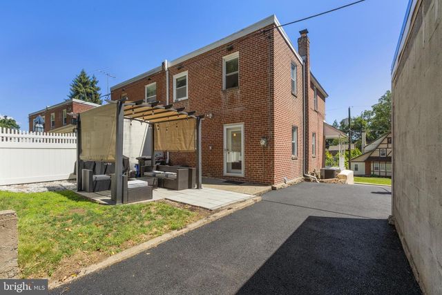 816 NAYLORS RUN RD, Havertown, PA 19083