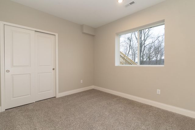 5894 Stillwater Lane, Burlington, KY 41005