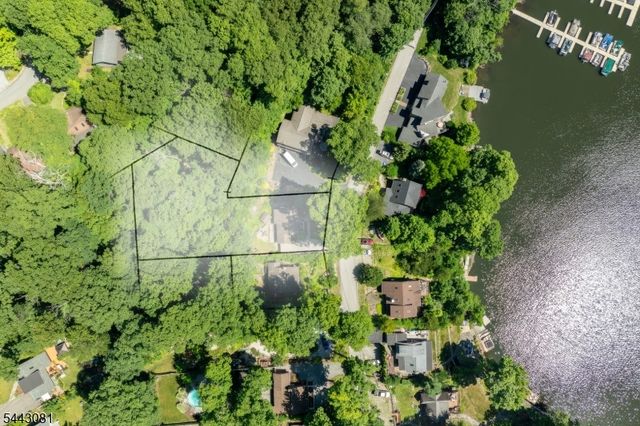 2217 Lakeside Drive West, Vernon Twp., NJ 07422