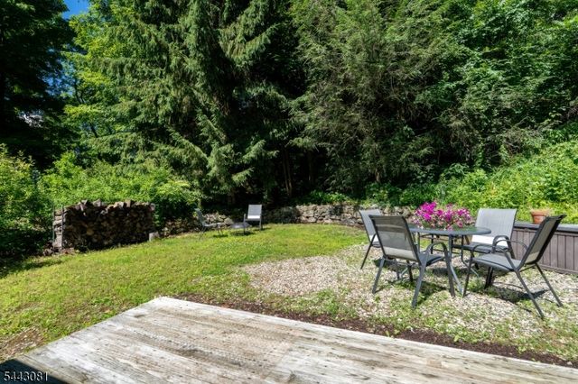2217 Lakeside Drive West, Vernon Twp., NJ 07422