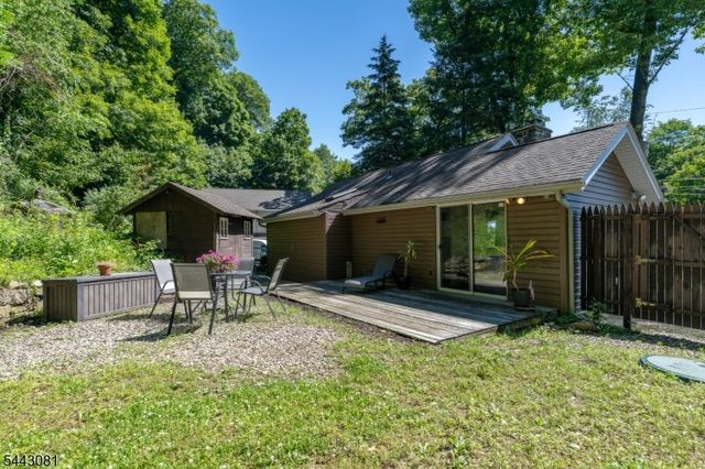 2217 Lakeside Drive West, Vernon Twp., NJ 07422