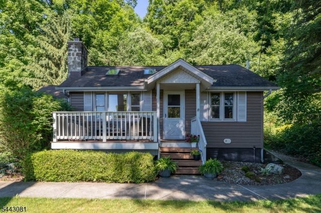 2217 Lakeside Drive West, Vernon Twp., NJ 07422