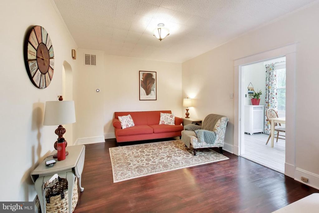 Image 19 of property listing at 2808 BERWICK AVE, Baltimore, MD 21234