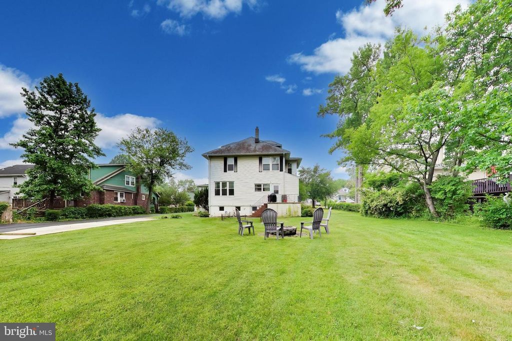Image 50 of property listing at 2808 BERWICK AVE, Baltimore, MD 21234
