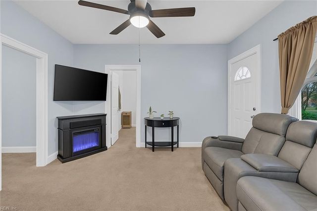 1004 Mayfield AVE, Chesapeake, VA 23324