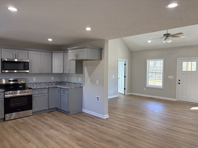 2260 Collier Road, Cornersville, TN 37047