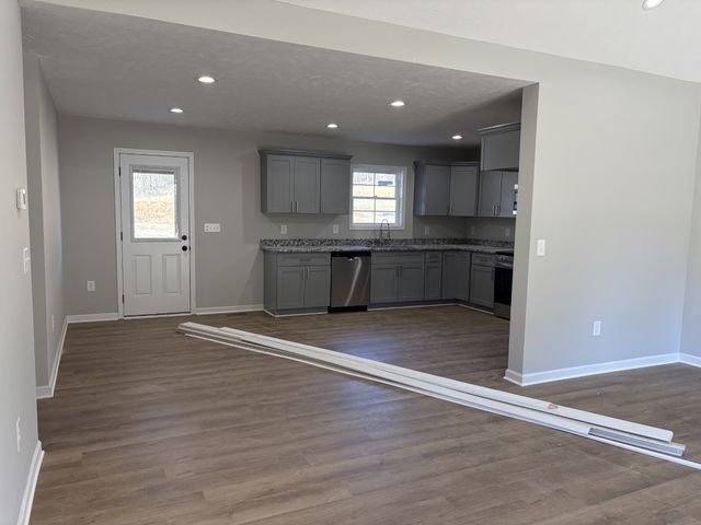 2260 Collier Road, Cornersville, TN 37047