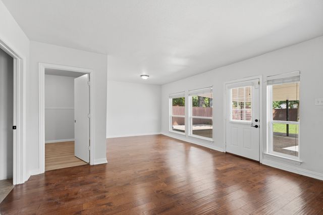 925 Lake North Road, Rowlett, TX 75089