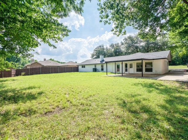 925 Lake North Road, Rowlett, TX 75089