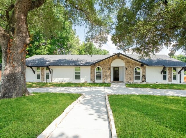925 Lake North Road, Rowlett, TX 75089