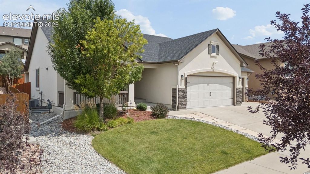 6840 Mustang Rim Drive, Colorado Springs, CO 80923 — photo 2