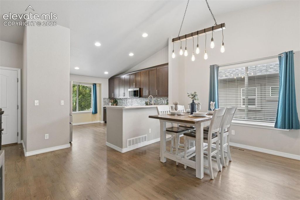 6840 Mustang Rim Drive, Colorado Springs, CO 80923 — photo 3