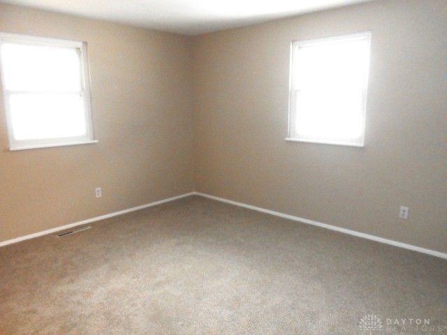 7999 Blackshear Drive, Dayton, OH 45424