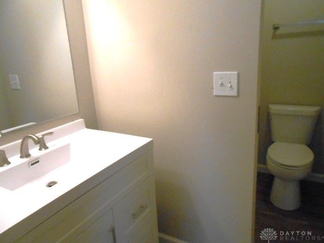 7999 Blackshear Drive, Dayton, OH 45424