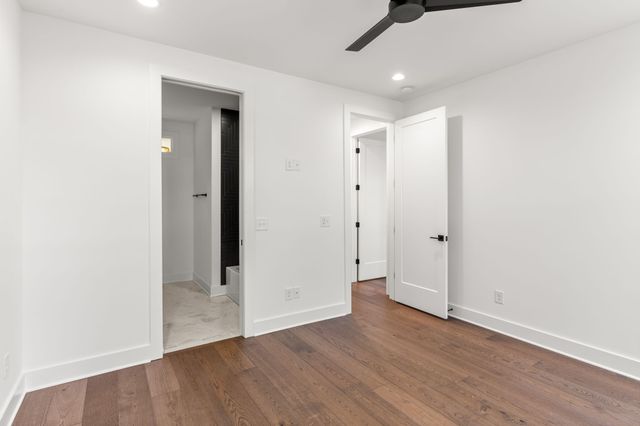 1205B 14th Ave, S, Nashville, TN 37212