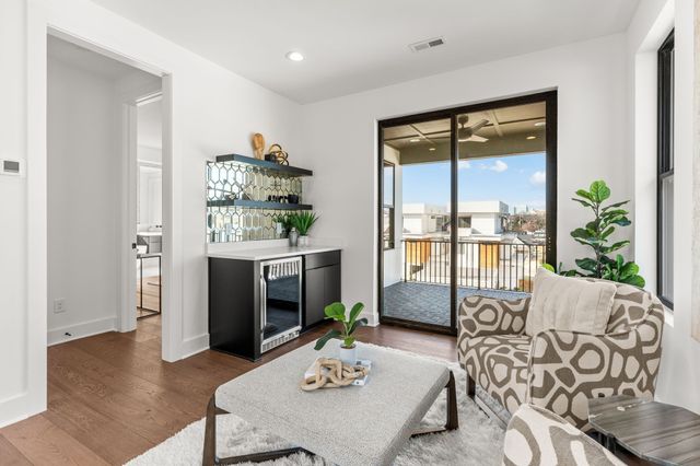 1205B 14th Ave, S, Nashville, TN 37212