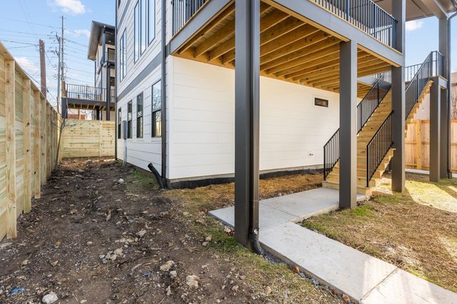 1205B 14th Ave, S, Nashville, TN 37212