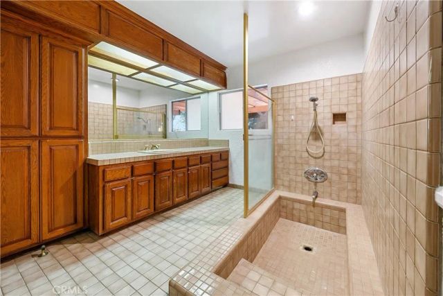 22046 Parthenia Street, West Hills, CA 91304