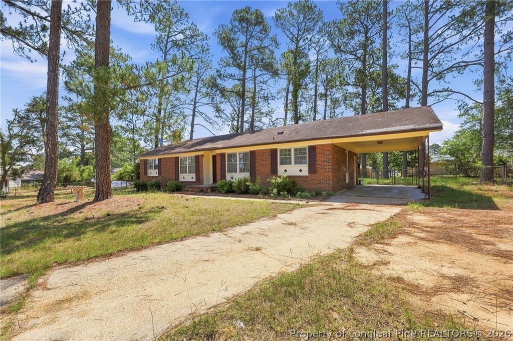5805 Cold Harbor Court, Fayetteville, NC 28304 — photo 2